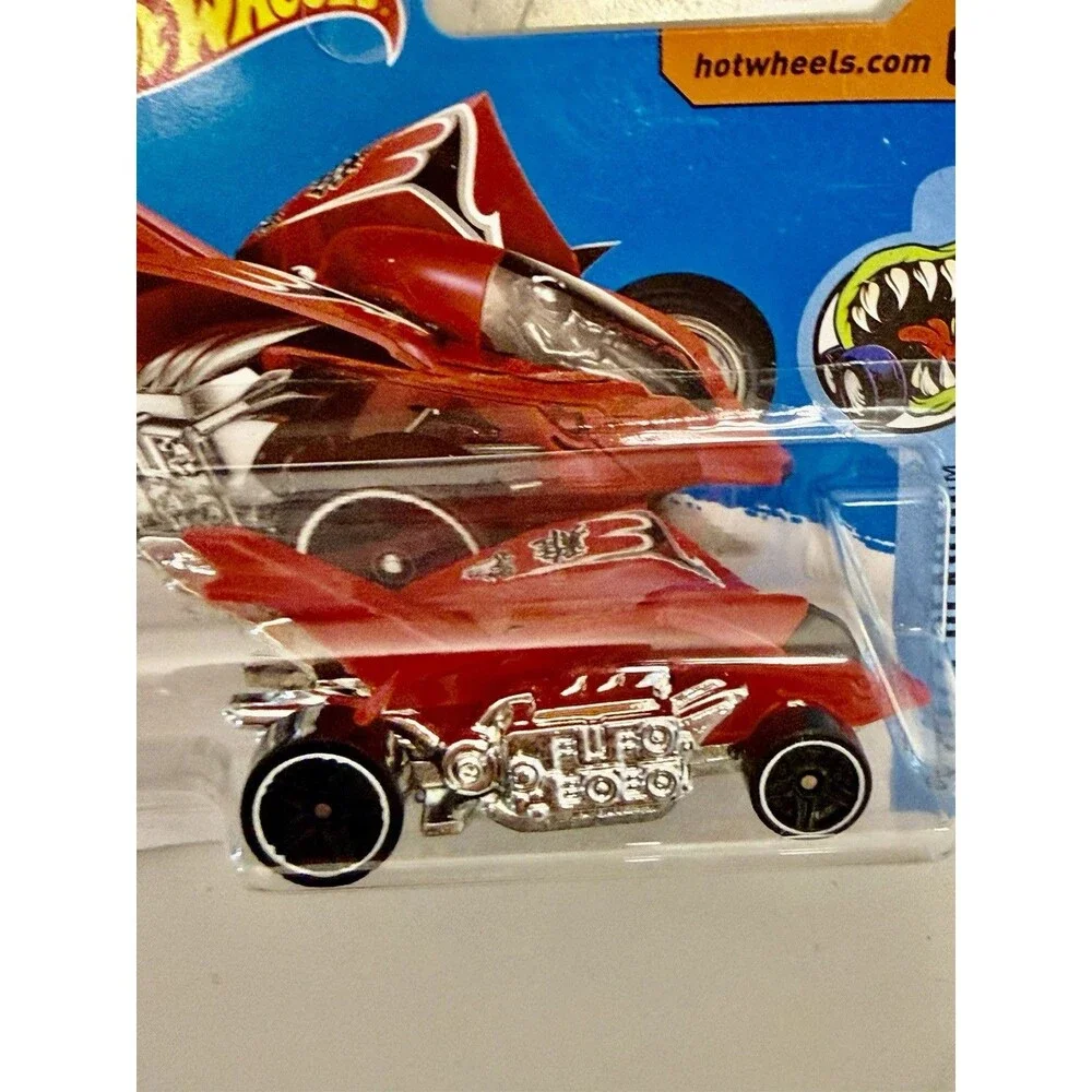 Hot Wheels Mainline Lot 11 Cars Sealed Fairlady 2000 Surf Crate Batmobile